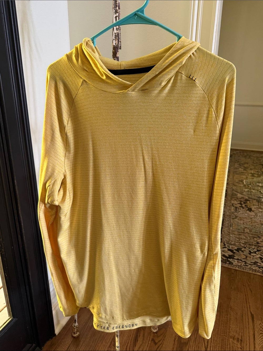 lululemon athletica Men's Lightweight Crewneck Sweater in Pale Yellow